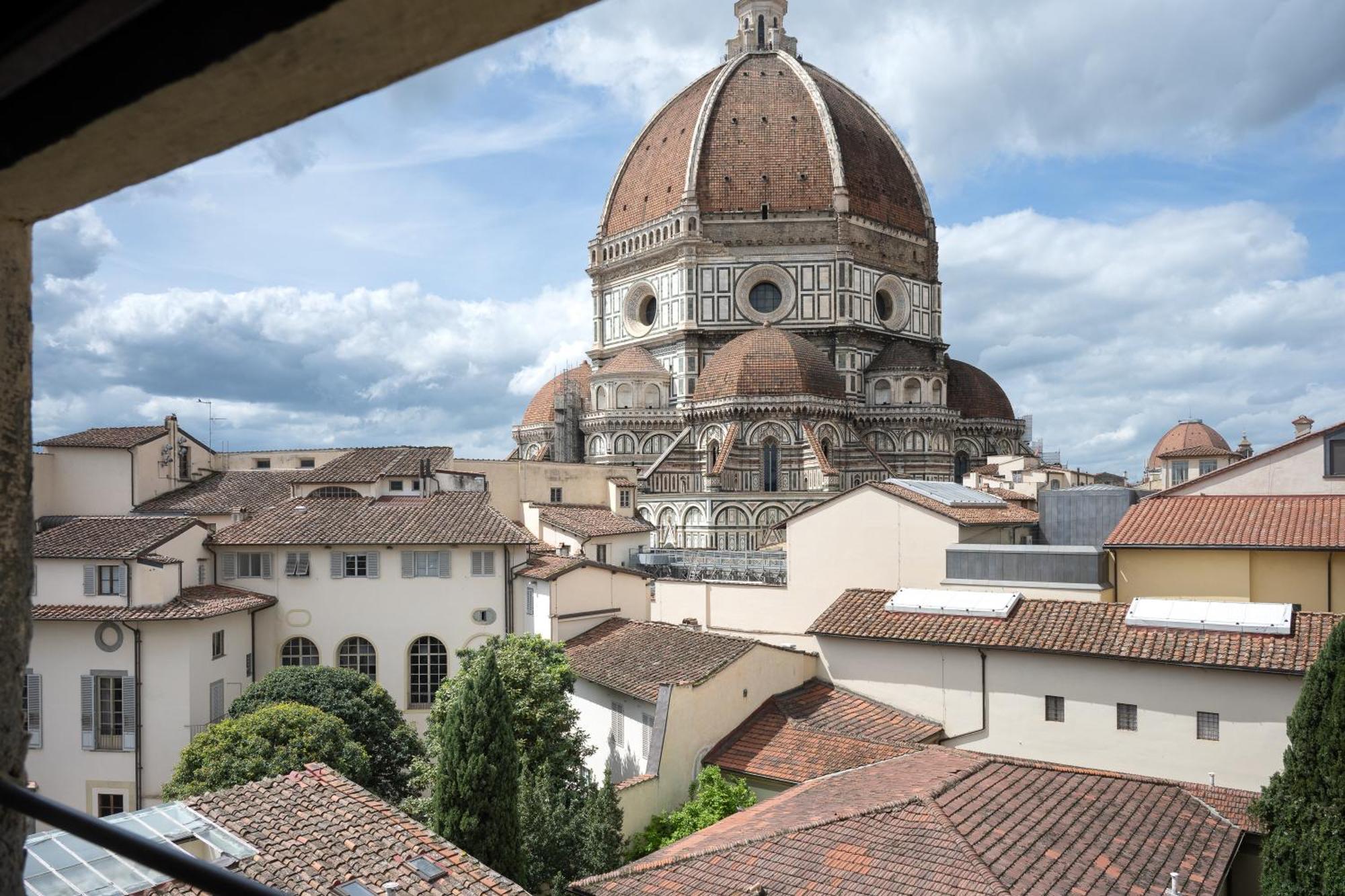 La Gabbia Del Grillo Apartments & Suites Florence Exterior photo